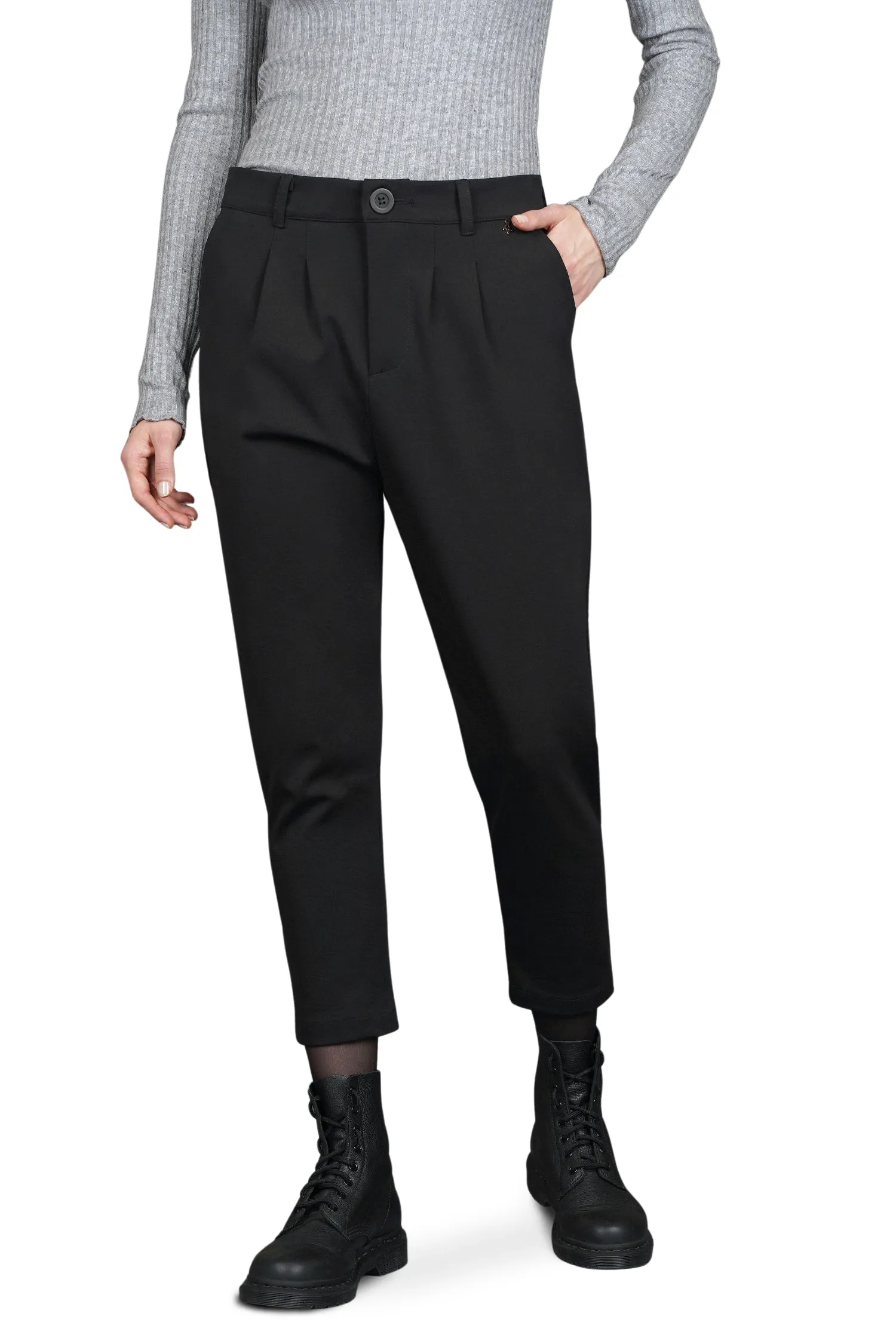 Audrey – Women's Cropped Tapered Trousers