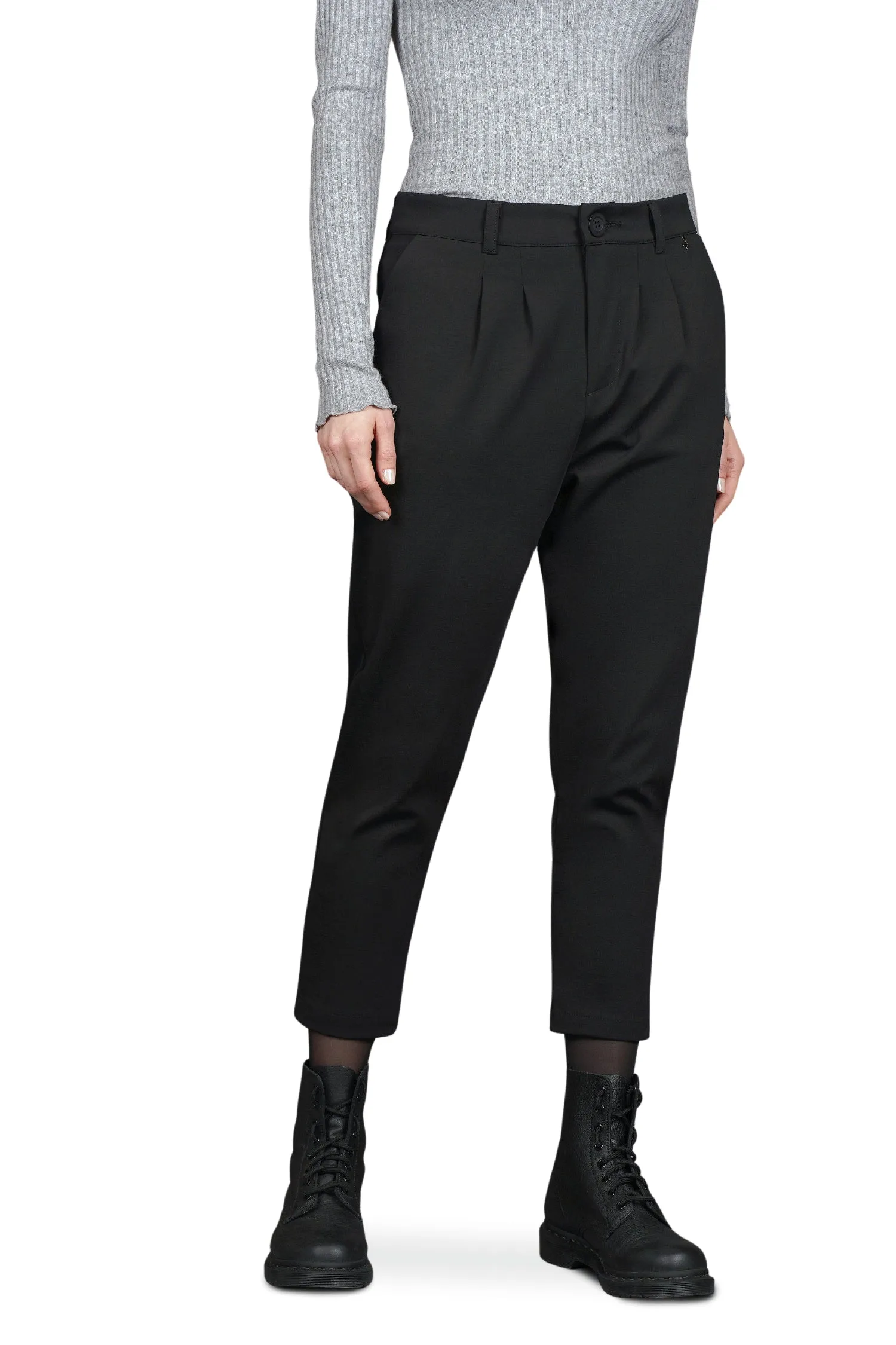 Audrey – Women's Cropped Tapered Trousers