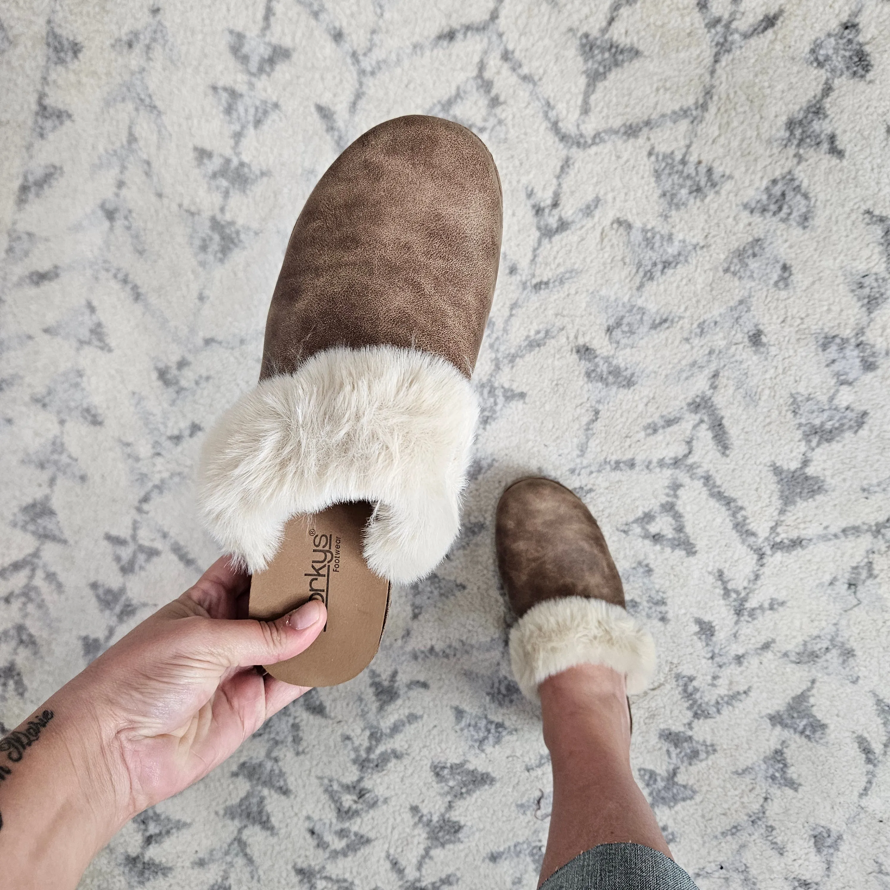 Corkys "Just Fur Fun" Fur Accented Mule (Tan)